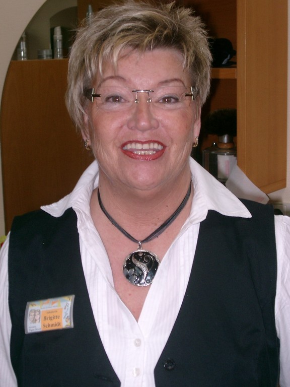 Brigitte Schmidt, Inhaberin